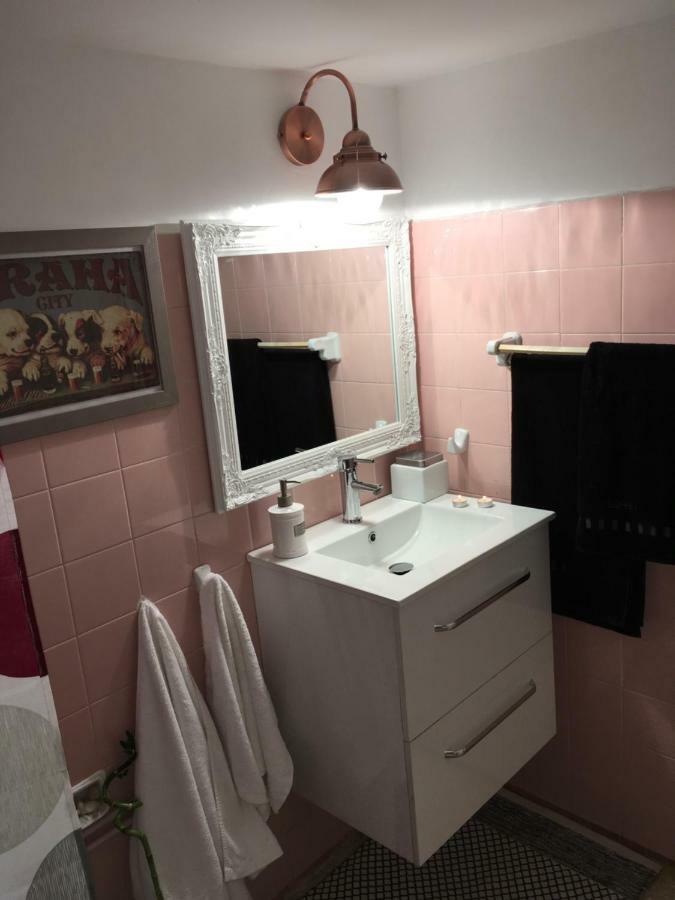 Art Island House Apartment เอเธนส์ ภายนอก รูปภาพ